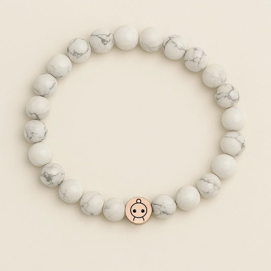 Loomins - Ručně navlékaný náramek z krystalů Howlitu - Loomins