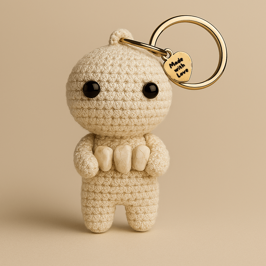 Ručně háčkovaná magnezitová klíčenka postavička Loomin - Loomins