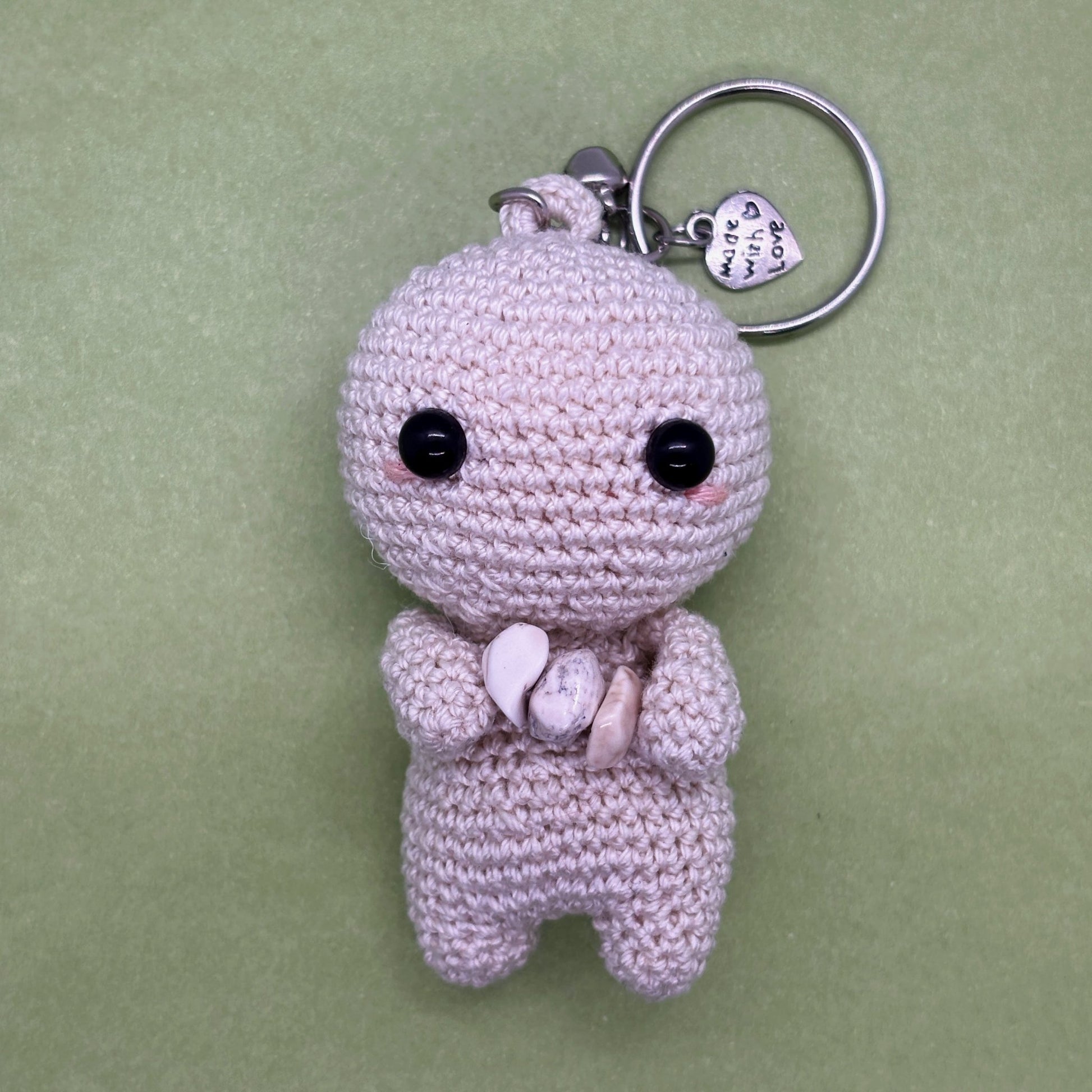 Ručně háčkovaná magnezitová klíčenka postavička Loomin - Loomins